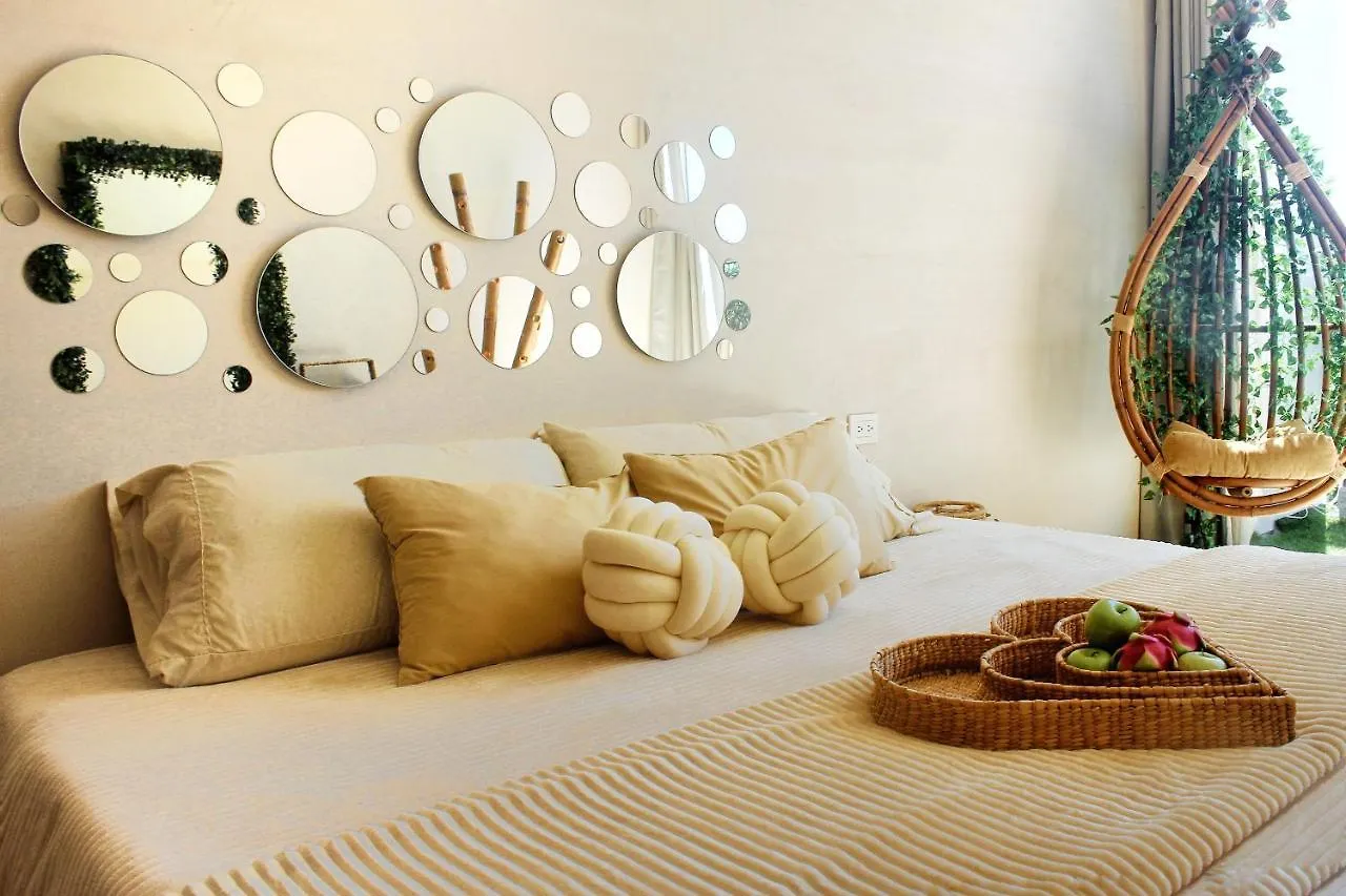 Heart & Soul Ph Suite 图卢姆 0*,